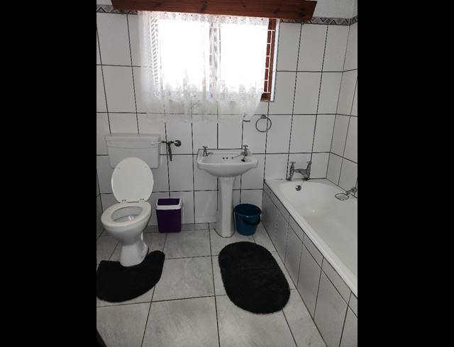 2 BEDROOM TOWNHOUSE FOR SALE IN ANERLEY